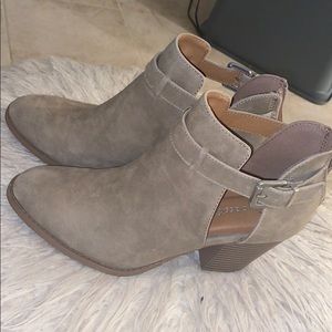 Tan swade booties